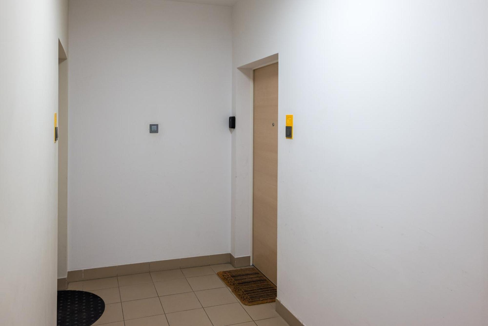 Wola Jana Kazimierza Chic Apartment Warschau Exterior foto
