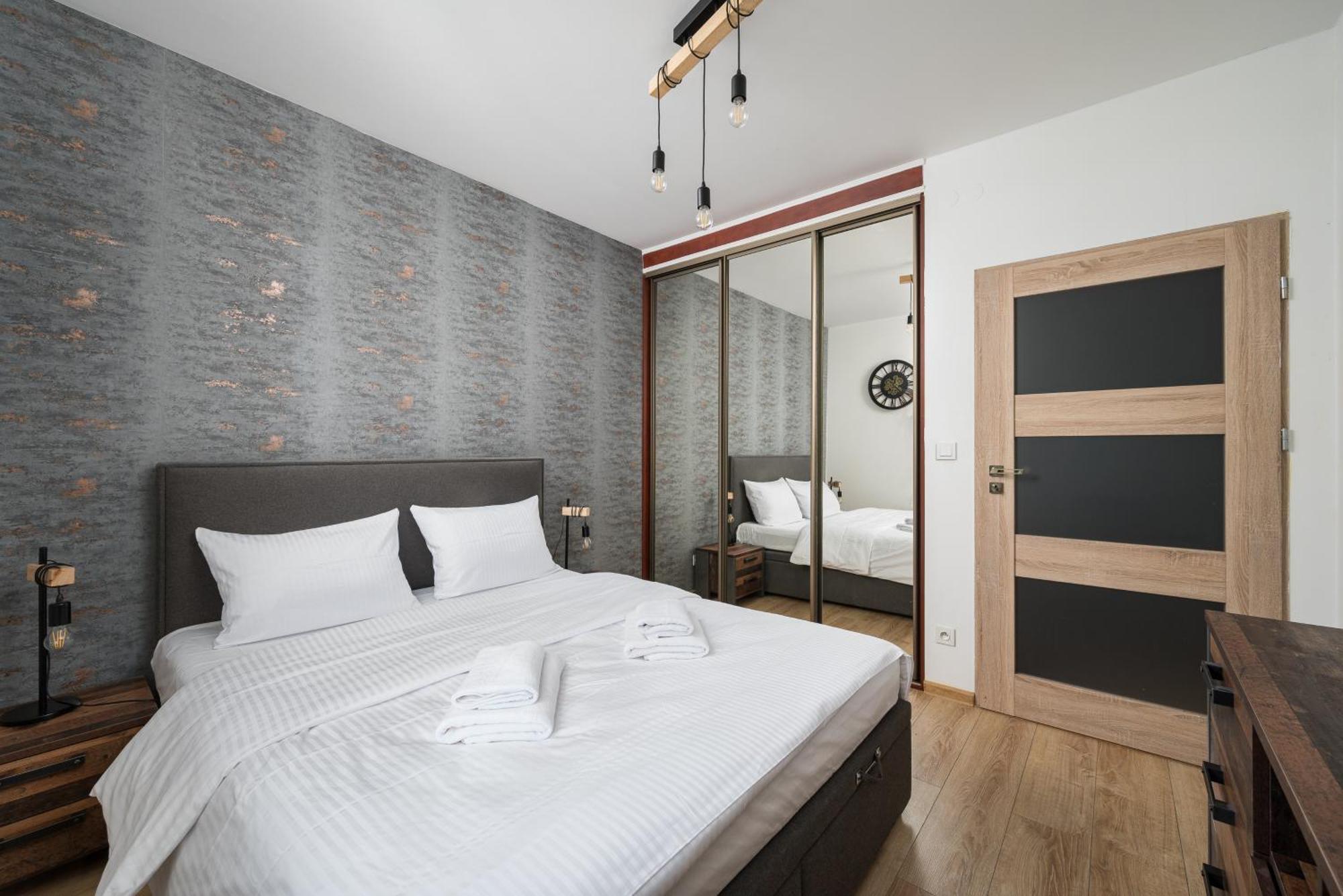 Wola Jana Kazimierza Chic Apartment Warschau Exterior foto